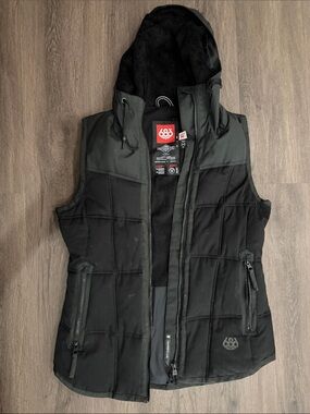 686 Vest